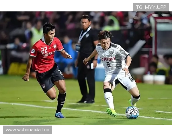 大阪樱花2-0福冈黄蜂 柴山昌也进球拉唐补时破门锁定胜局